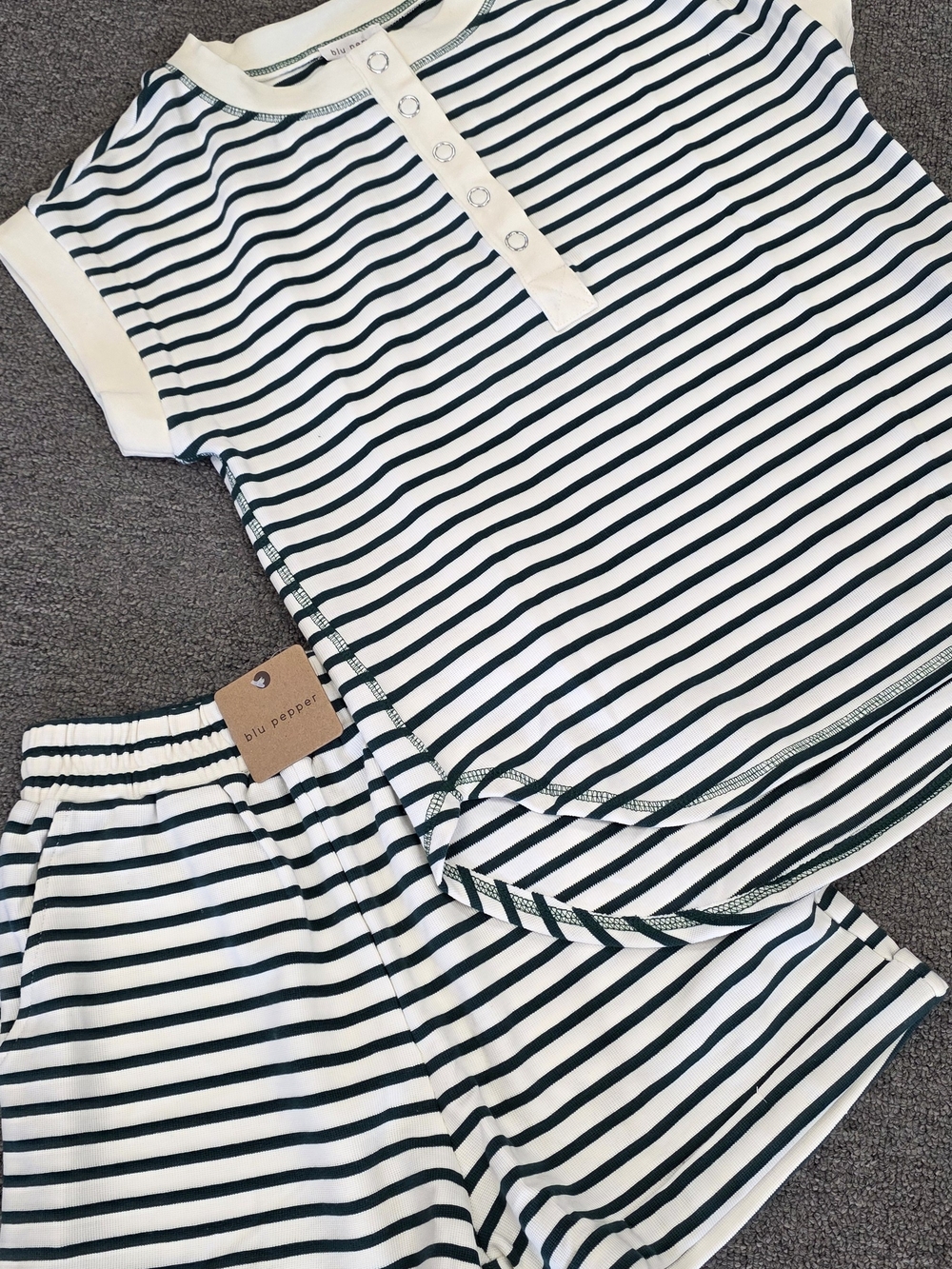 Blu Pepper Kids' Green & White Stripe Pajama Set